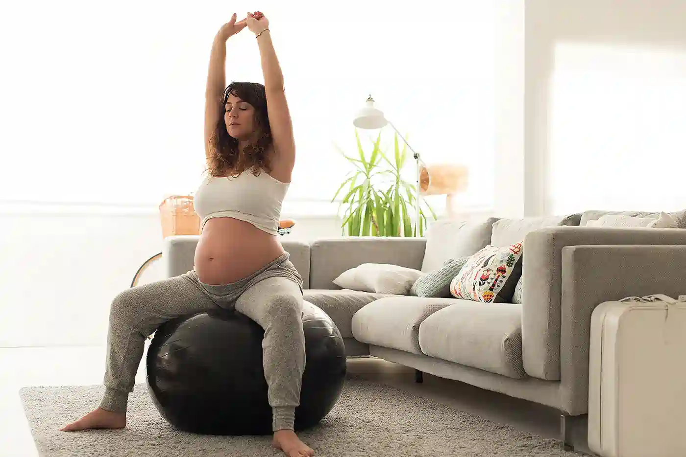 How to Support Your Core Safely During Pregnancy Holmes Chapel